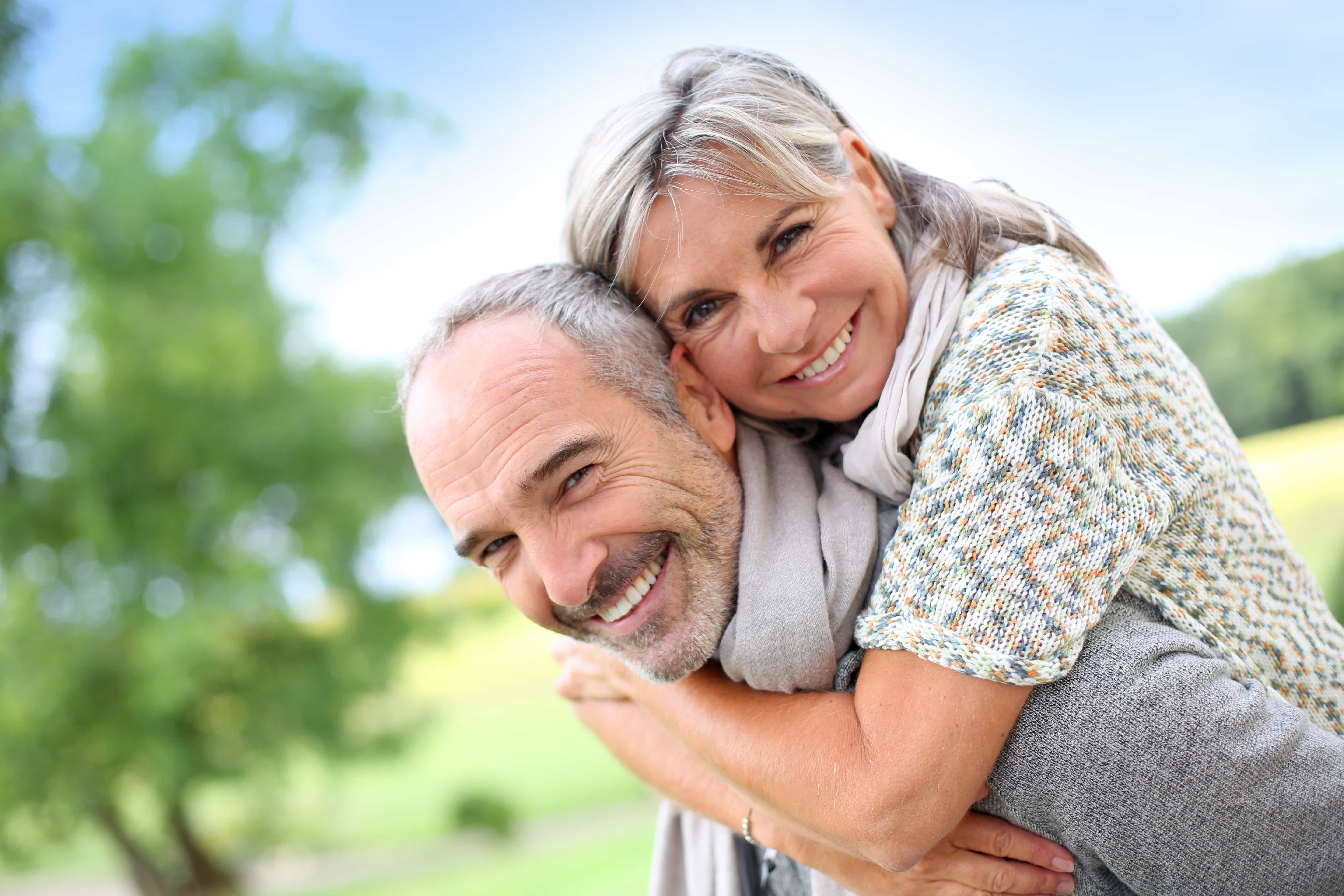 chainimage-happy-senior-couple-old-man-woman-wife-husband-shuttergoodluz.jpg